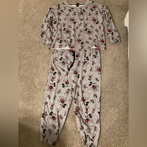 Disney Mickey Mouse Pajama Set – Women’s Large (Costco)